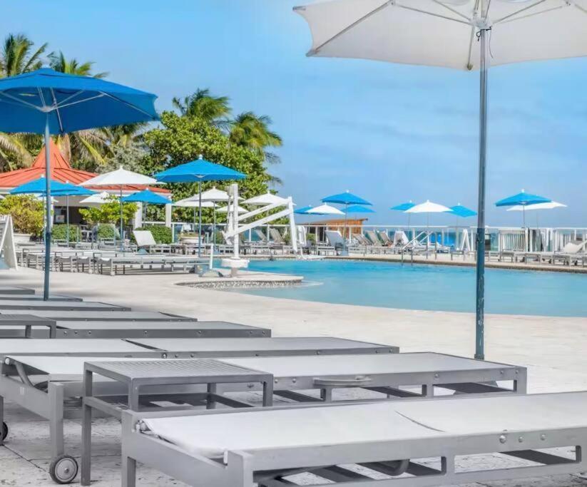 Apartament Oceanfront With Balcony Sunny Isles - Spectacular! Miami Beach Zewnętrze zdjęcie